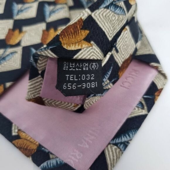 Nina Ricci Paris Silk Tie With Geometric & Tulip Pattern In Navy & Gold Colors - Picture 5 of 6
